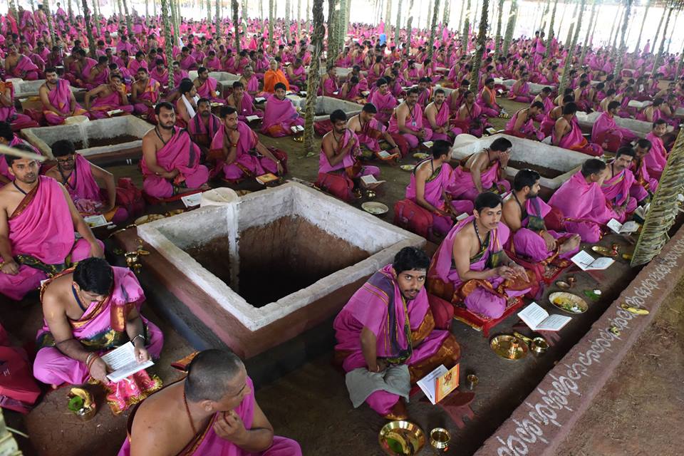 ayutha chandi yagam