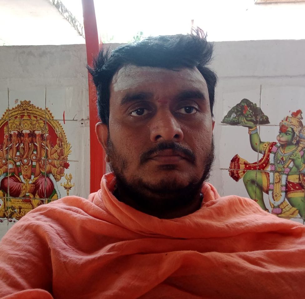 Adavikolanu Varaprasad